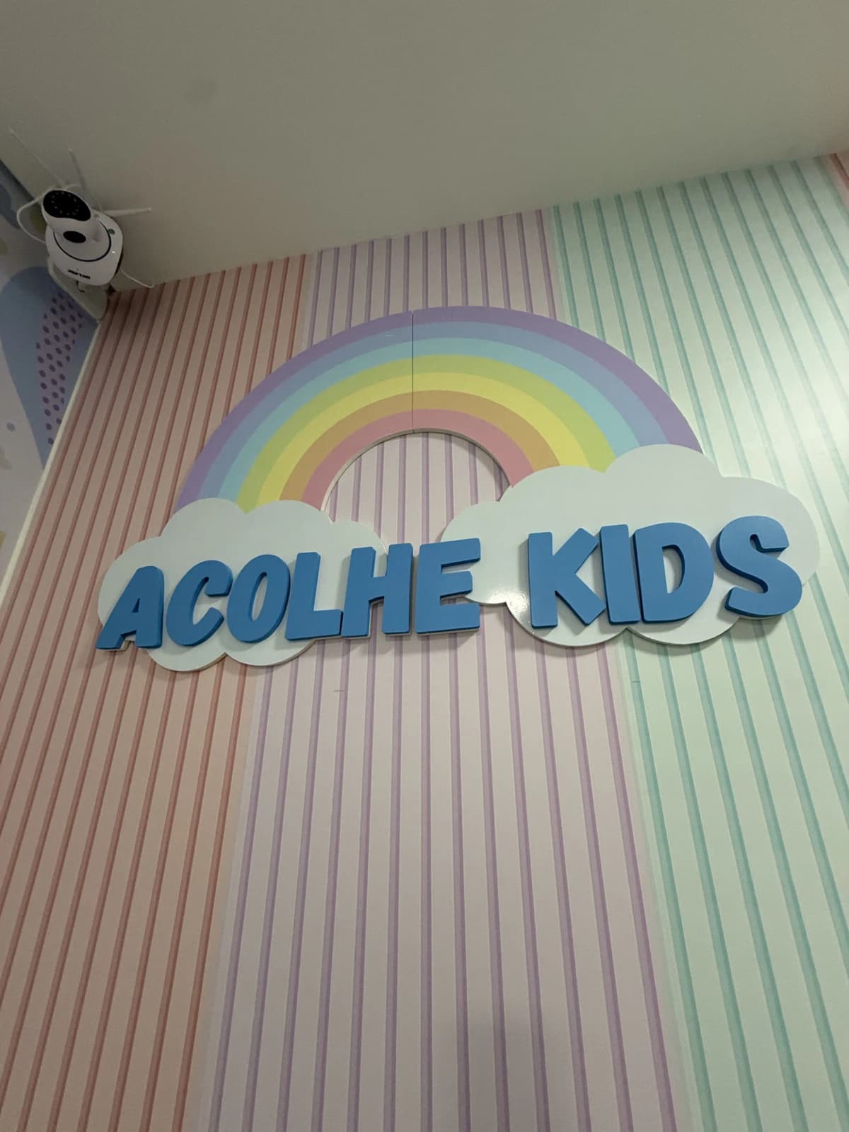 Letrero - Acolhe Kids